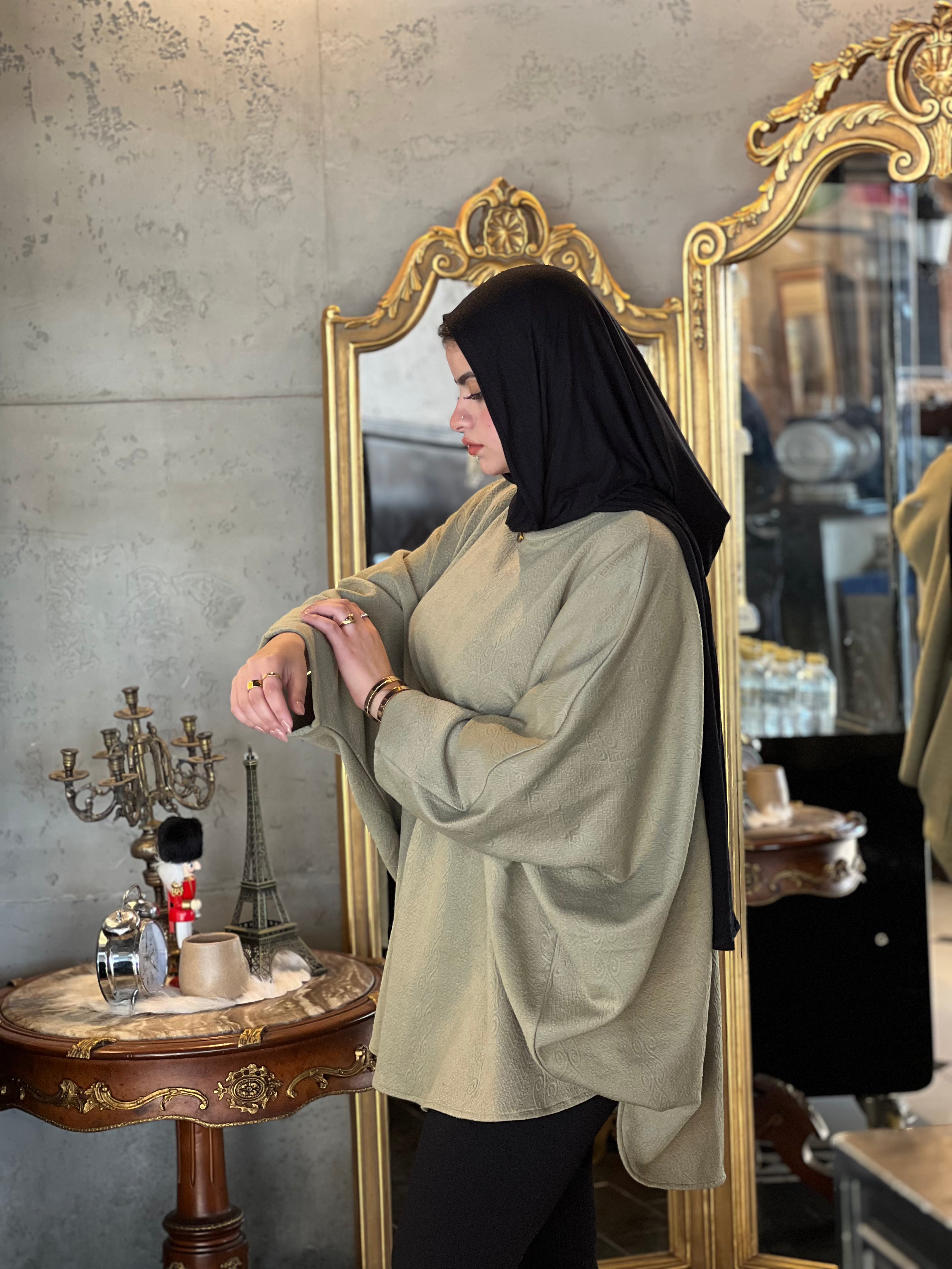 Stylish blouse (Mint green)